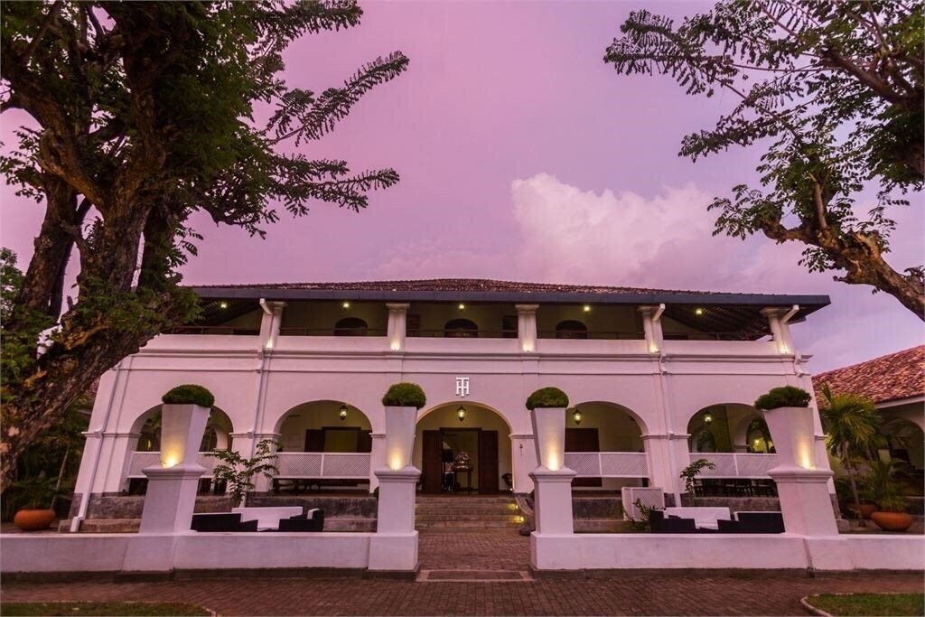 Отель Tamarind Hill 3*